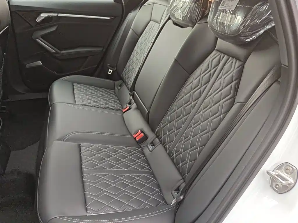 Audi A3 2026 2025 Facelift Sportback 35TFSI Flying Spur Premium