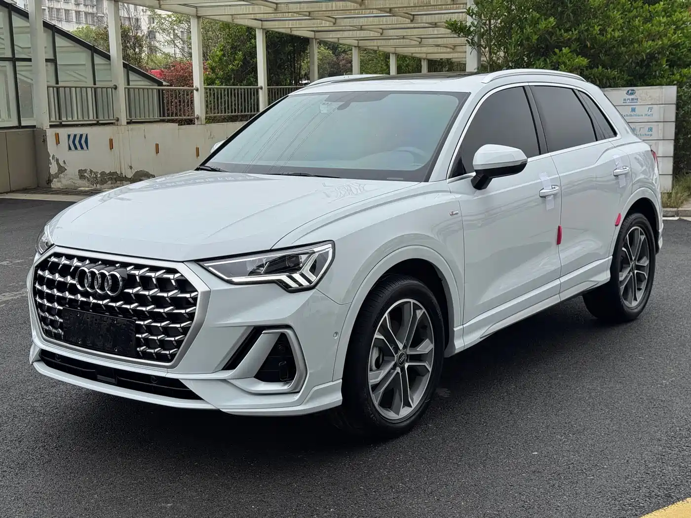 AUDI Q3 SPORTBACK