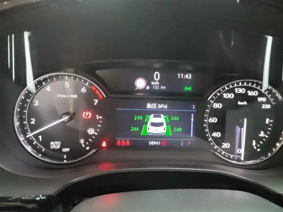 Cadillac XT5 2020 28T Luxury Model фото 14