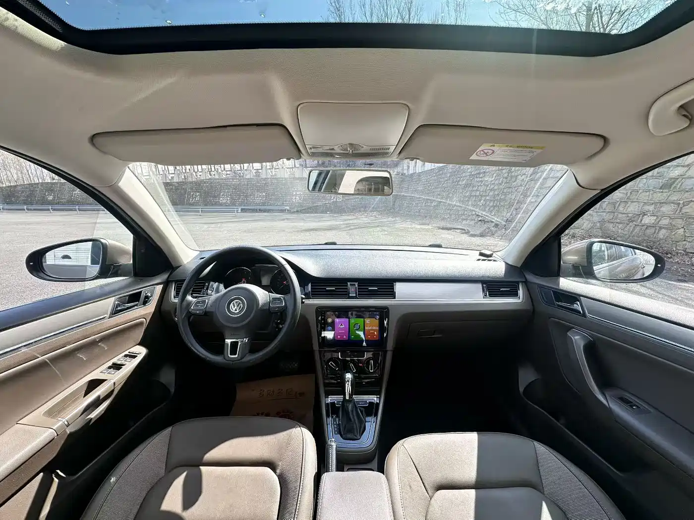 Volkswagen Bora 2015 Quality Edition 1.6L Automatic Comfort фото 4