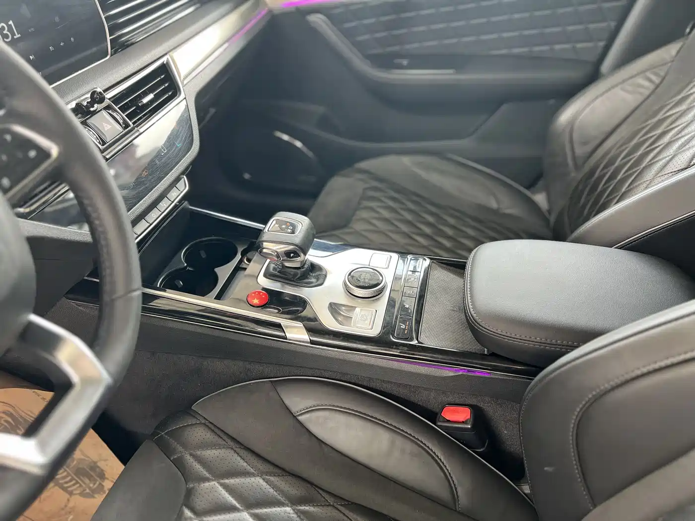 Hongqi HS5 2019 2.0T Smart Connect Enjoy 4WD Edition фото 12