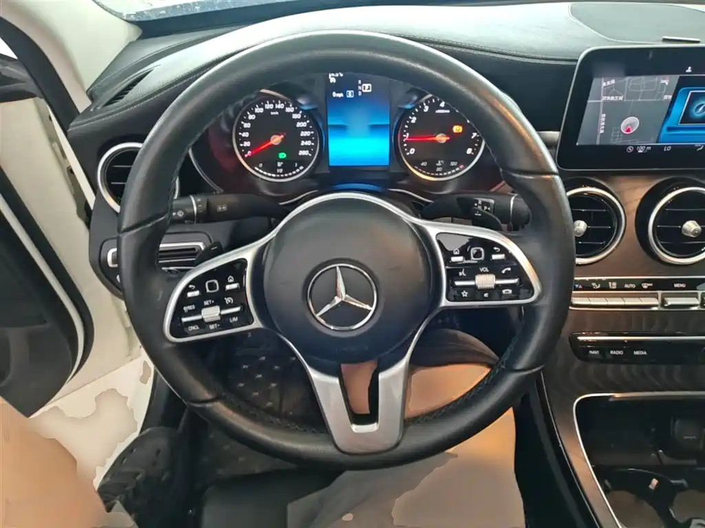 Mercedes-Benz C-Class 2019 C 180 L Fashion Sport Edition фото 11