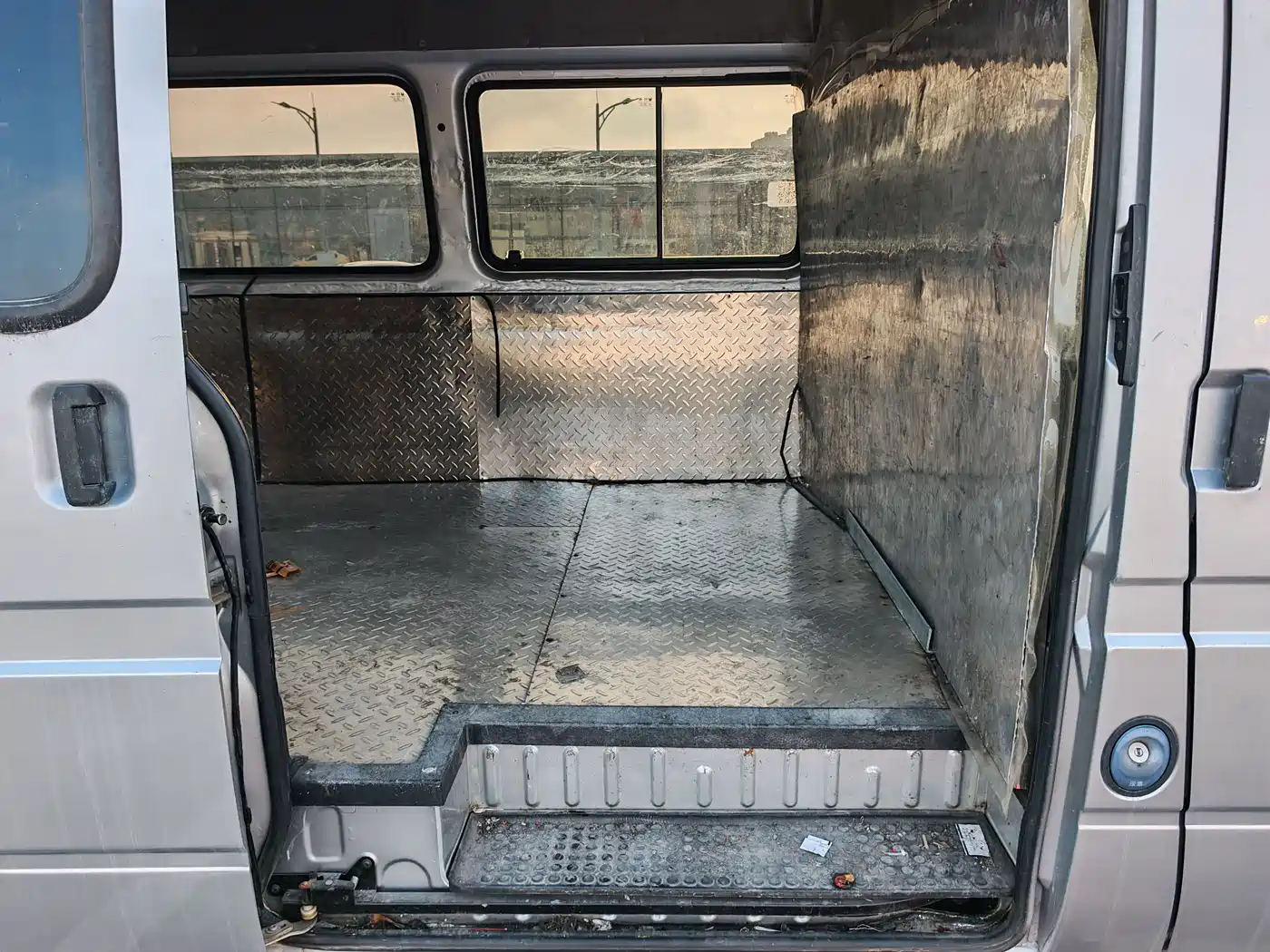 Jiangling Tesun 2022 2019 2.8T Commercial Long Wheelbase Medium Roof 6-Seater Single Rear Tire China VI JX493