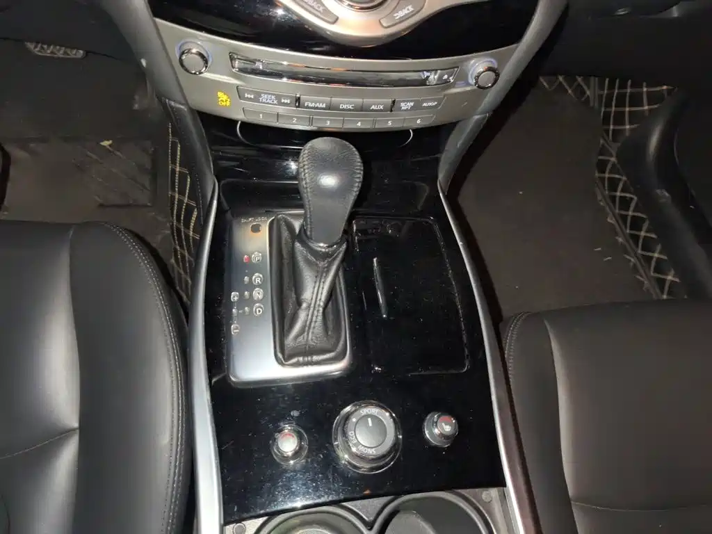 Infiniti Q70 2018 2017 Q70L 2.5L Elite Edition