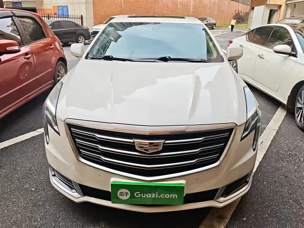 Cadillac XTS 2018 28T Elite фото 3