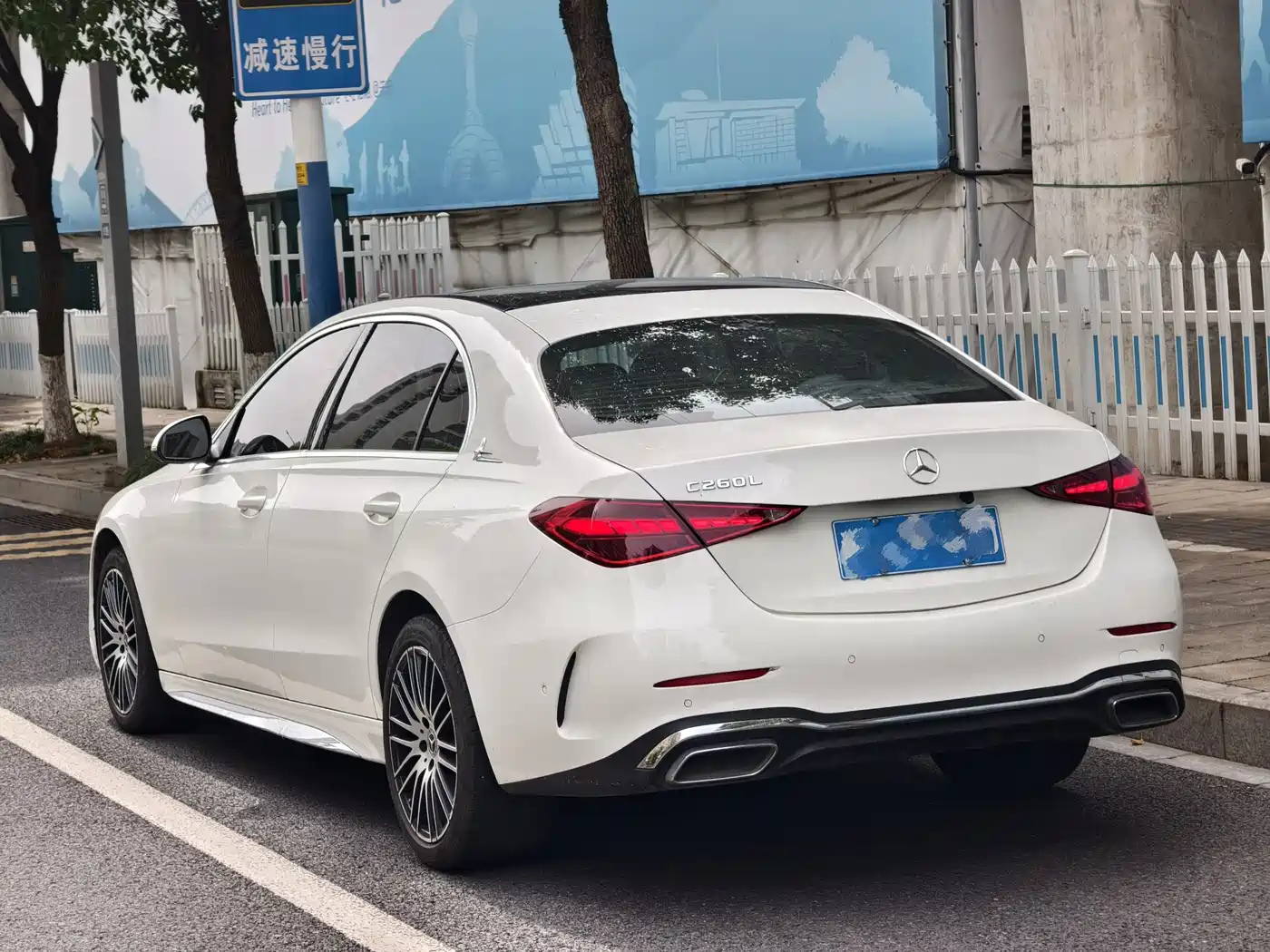 Mercedes-Benz C-Class 2024 C 260 L Sport фото 3