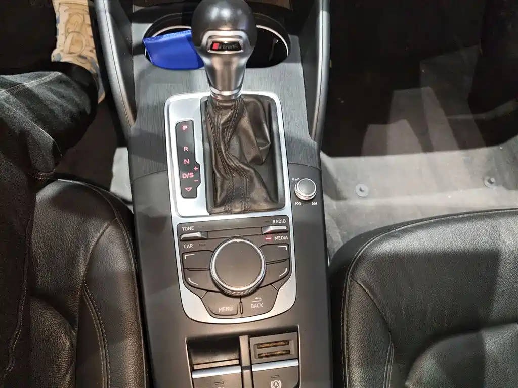 Audi A3 2016 Limousine 35 TFSI Style фото 14