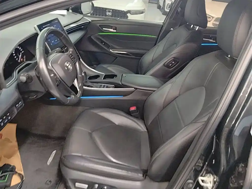 Toyota Avalon 2022 2.5L Progressive Edition фото 15
