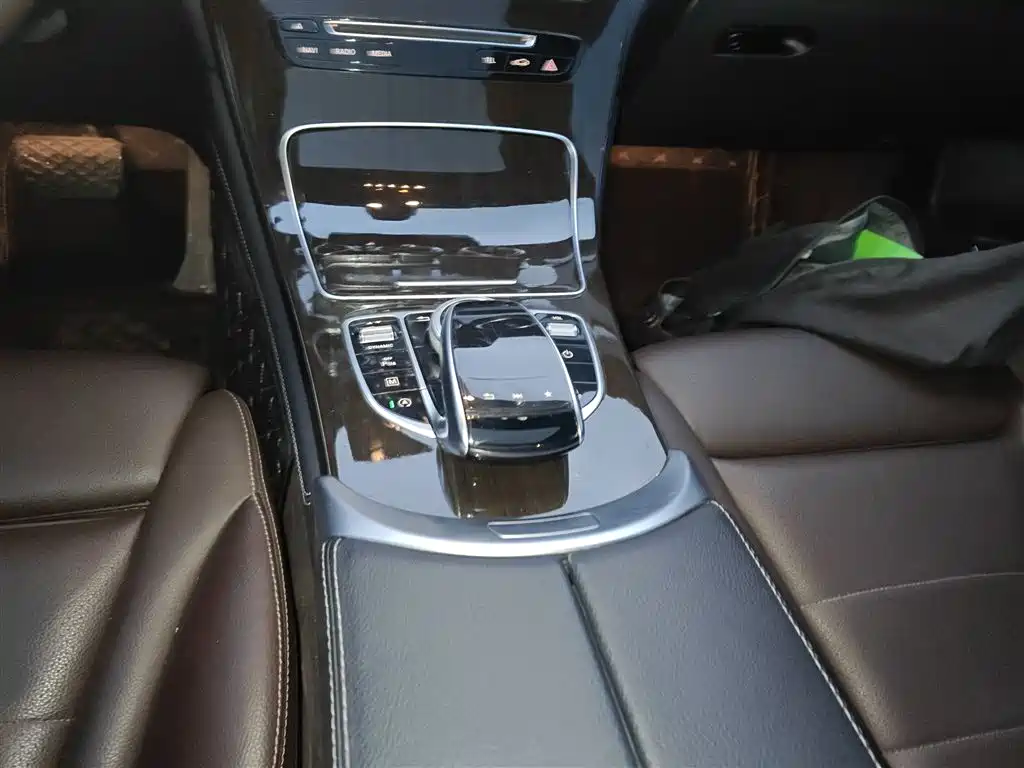 Mercedes-Benz GLC 2017 GLC 260 4MATIC Dynamic фото 10