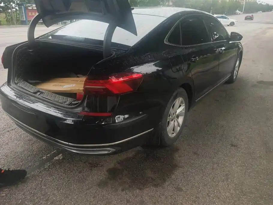 Volkswagen Passat 2019 Model 280TSI Business Edition China VI фото 3