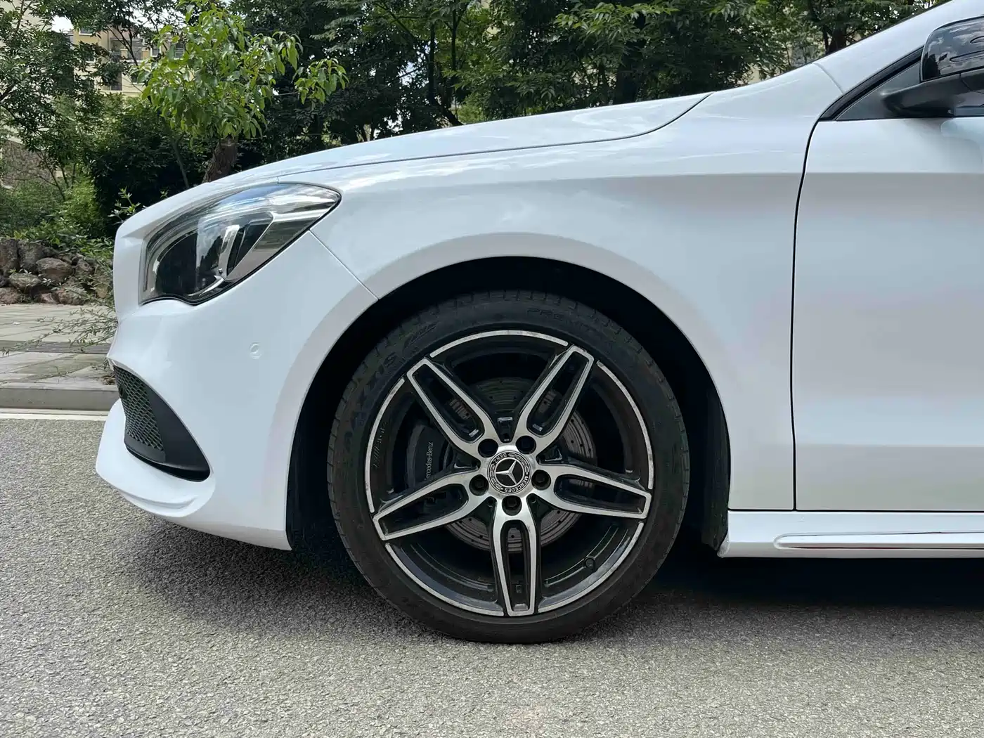 Mercedes-Benz CLA (Import) 2017 CLA 220 4MATIC фото 8