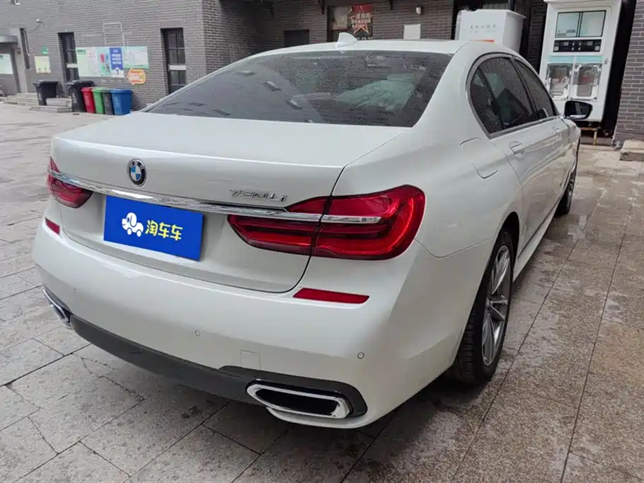 BMW 7 Series 2018 730Li Leading Type M Sport Package фото 3