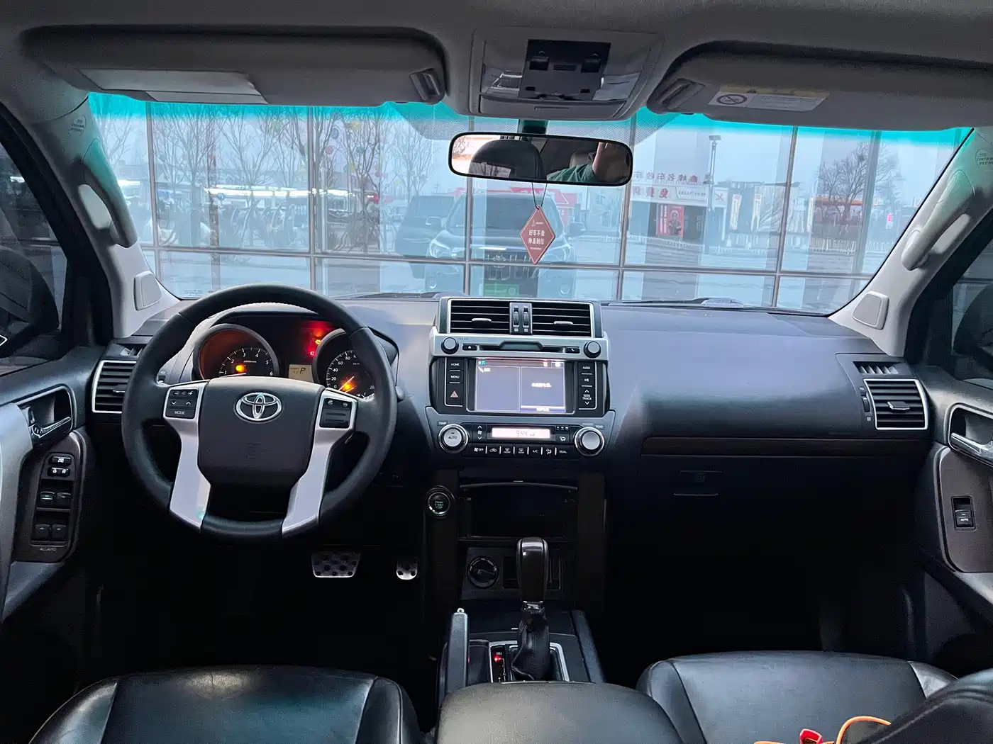Toyota Prado 2016 2.7L Auto Standard Edition фото 9