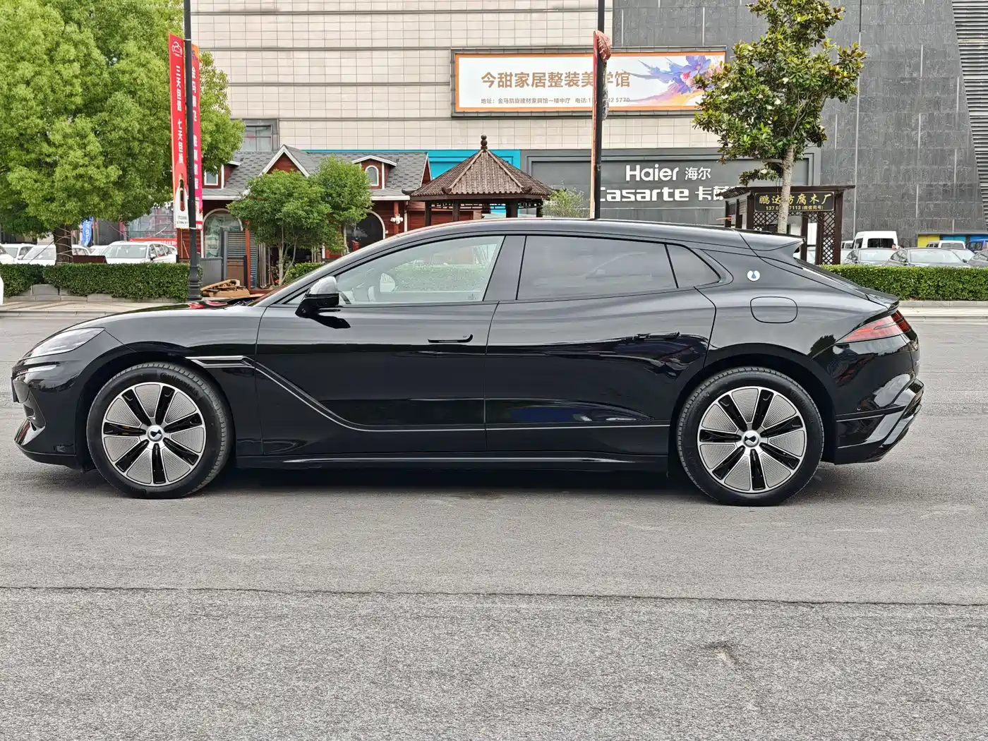 Denza Z9GT 2024 Model 1100 AWD Max Edition фото 6