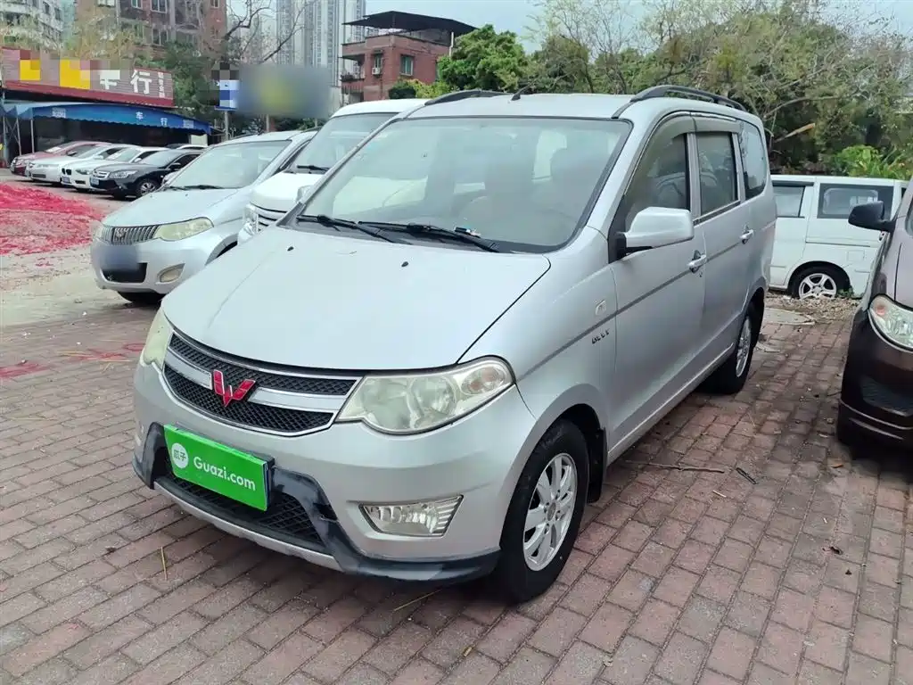 Wuling Motors Wuling Hongguang 2015 2014 1.5L S Standard