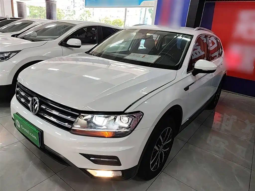 Volkswagen Tiguan L 2018 330TSI Automatic 2WD Comfort Edition