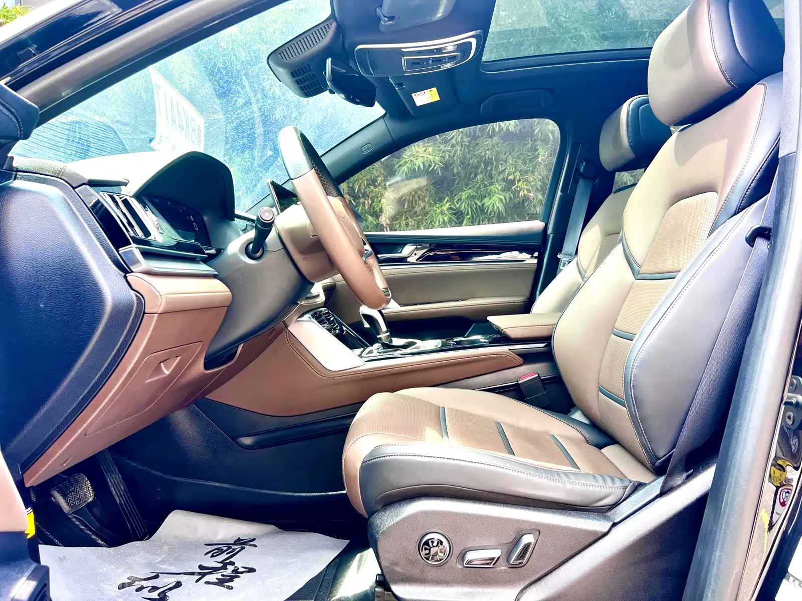 Фото 9 - BYD Tang