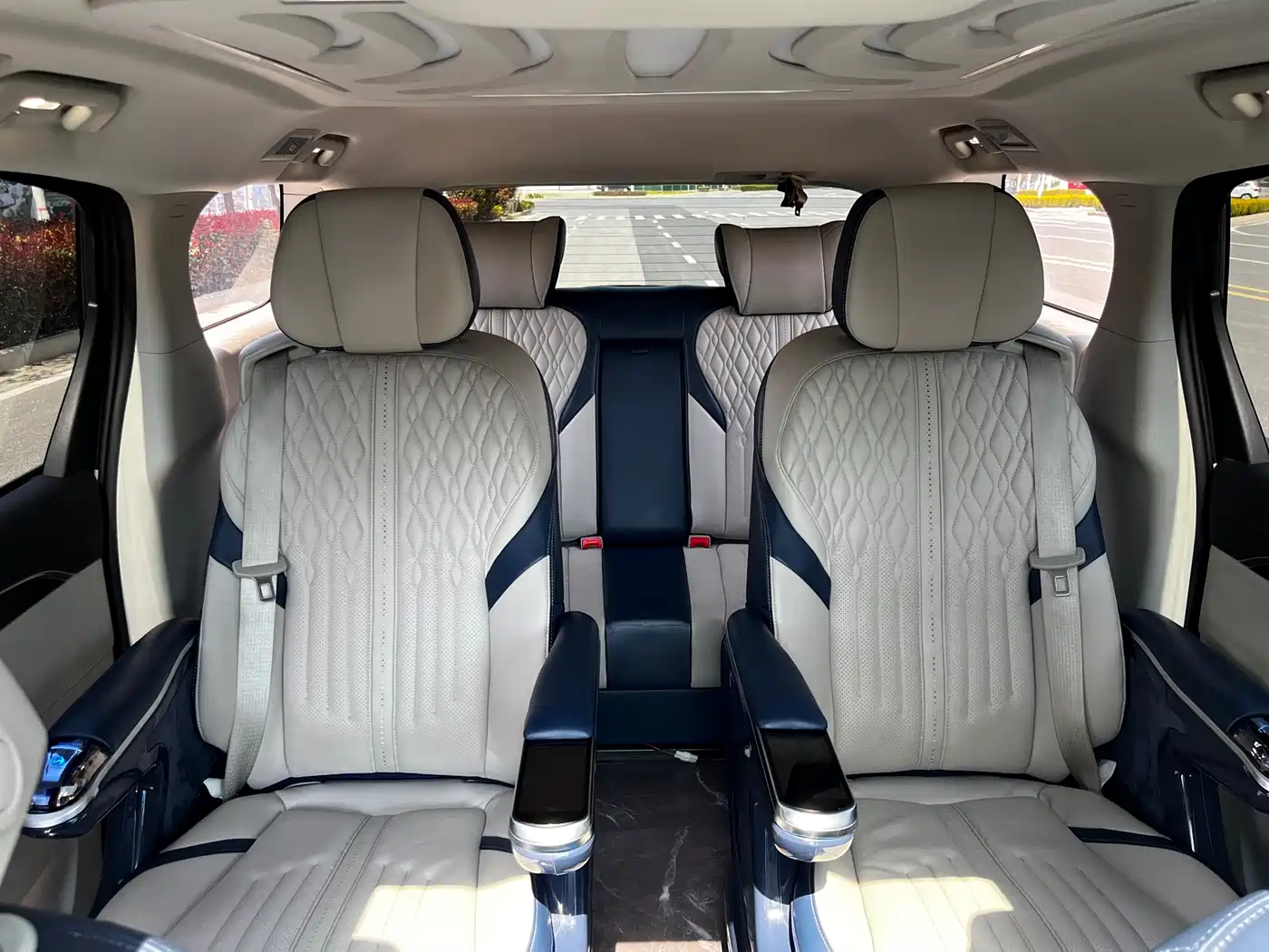 Buick GL8 2022 ES Landmark 653T Comfort фото 17