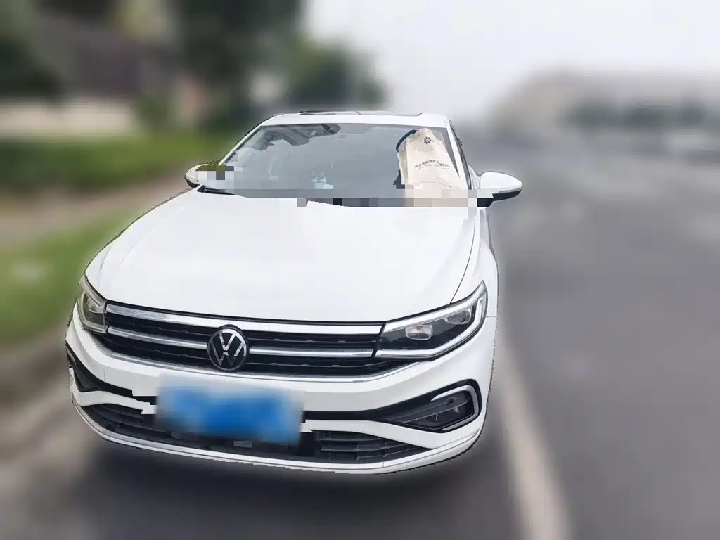 Фото 2 - Volkswagen Bora