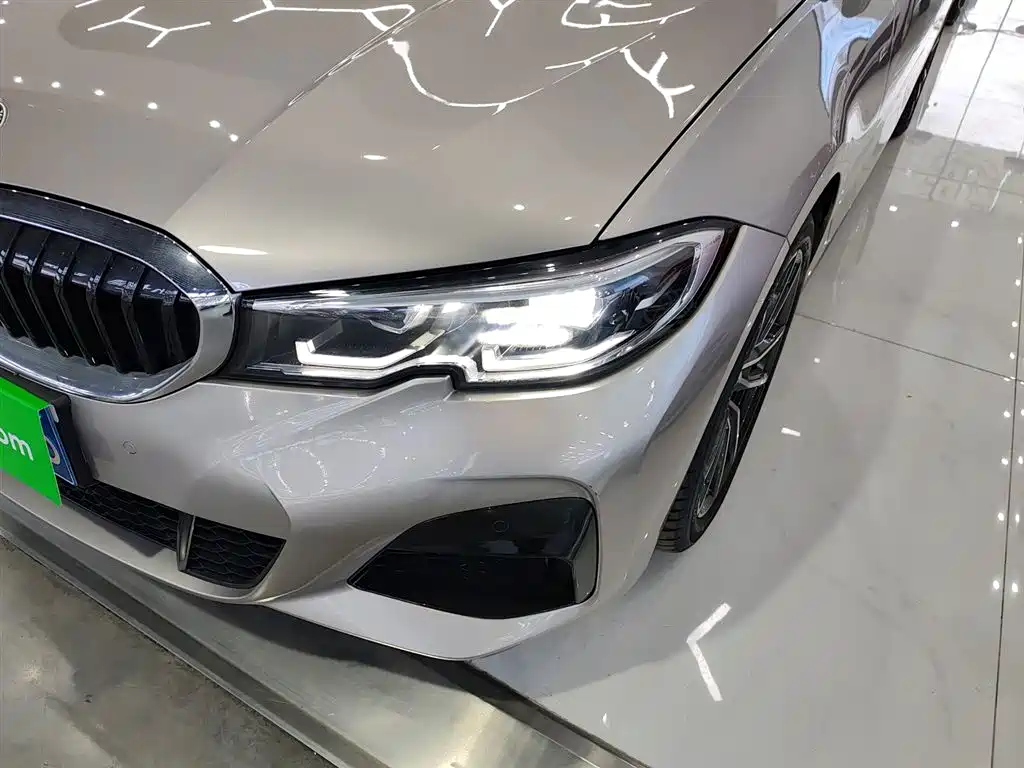 BMW 3 Series 2021 320Li M Sport Package фото 18