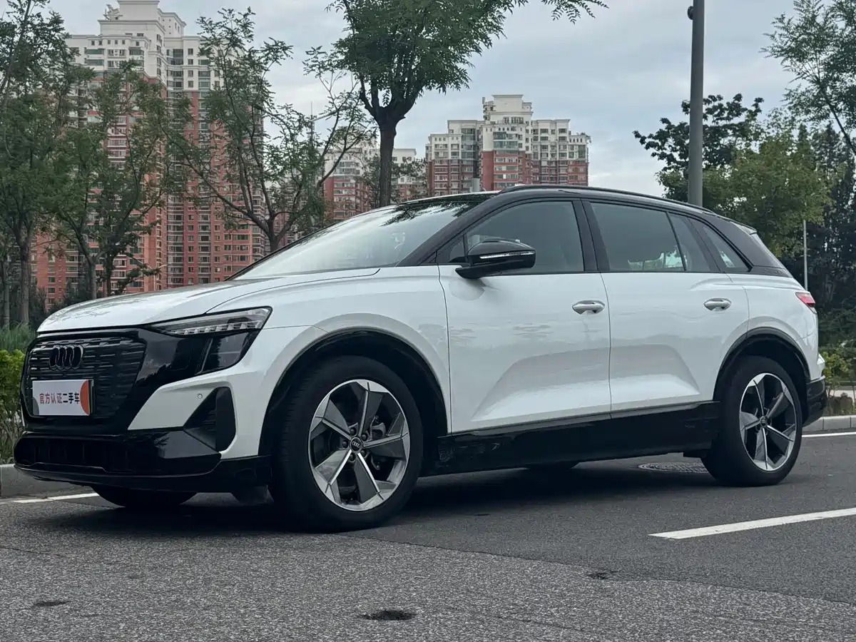 2024 Audi Q5 e-tron