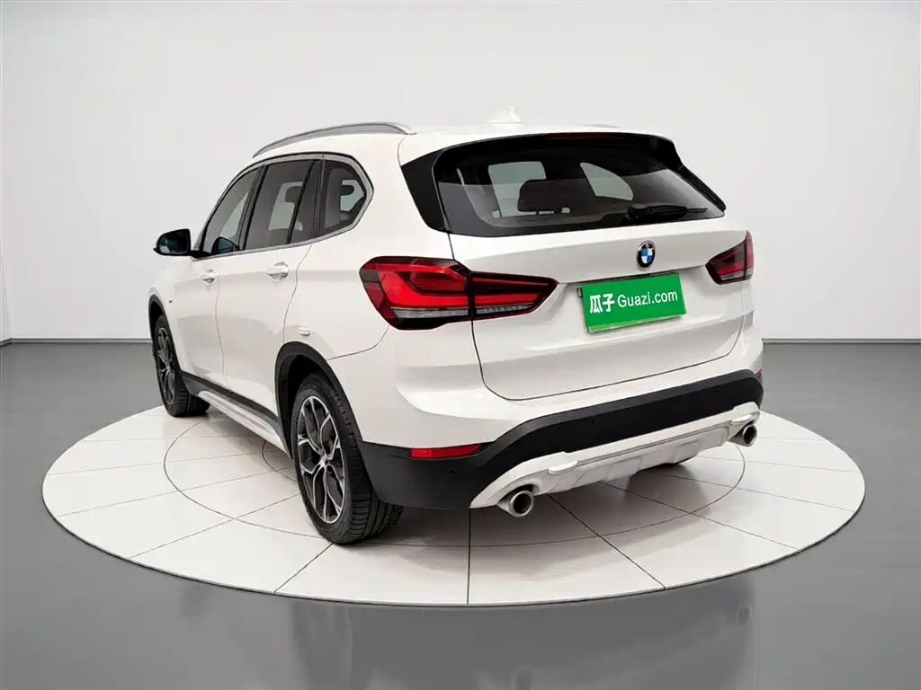 BMW X1 2021 Facelift sDrive20Li Premium фото 25