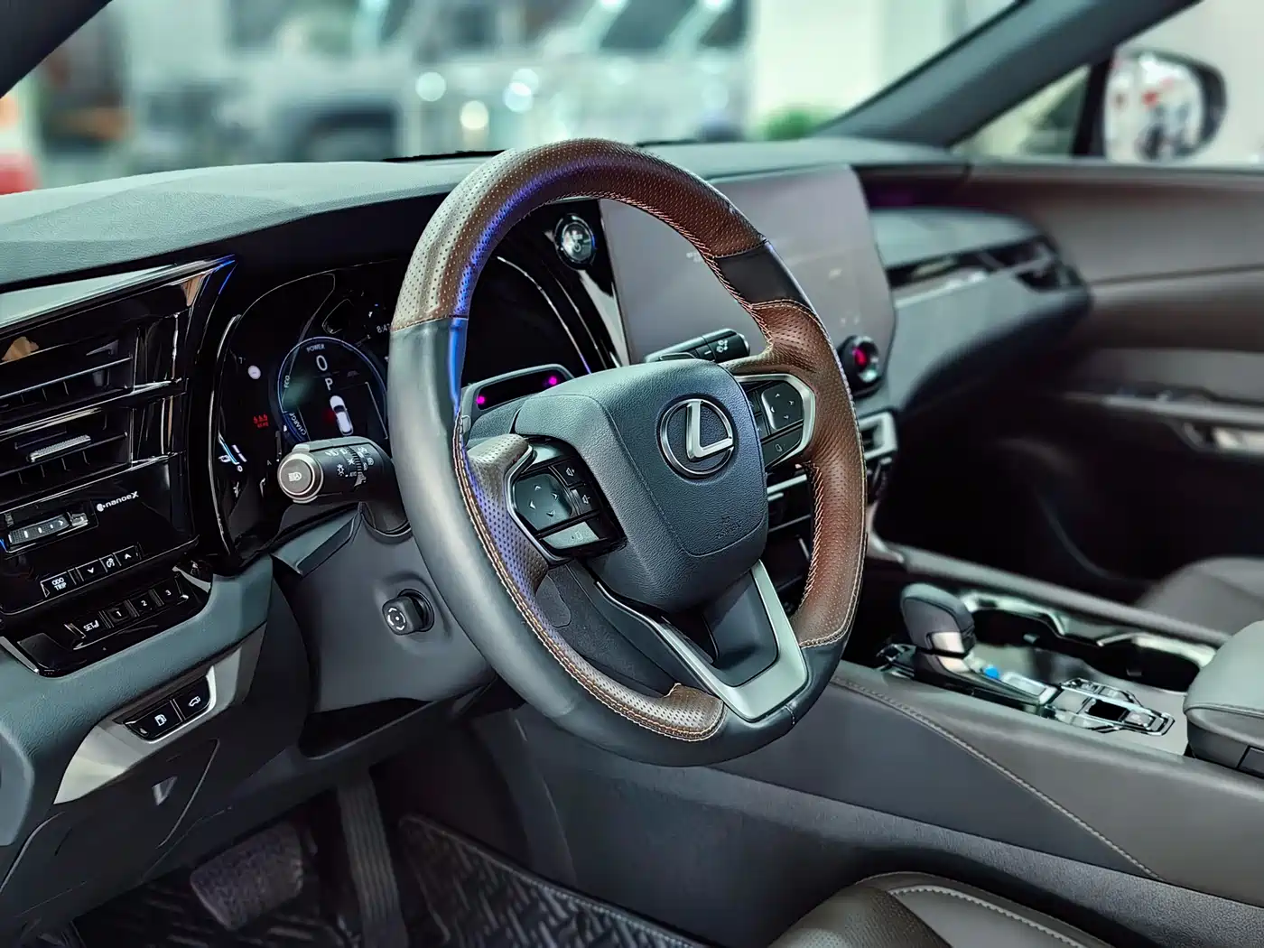 Lexus RX New Energy 2023 450h+ 4WD Enjoyment фото 15