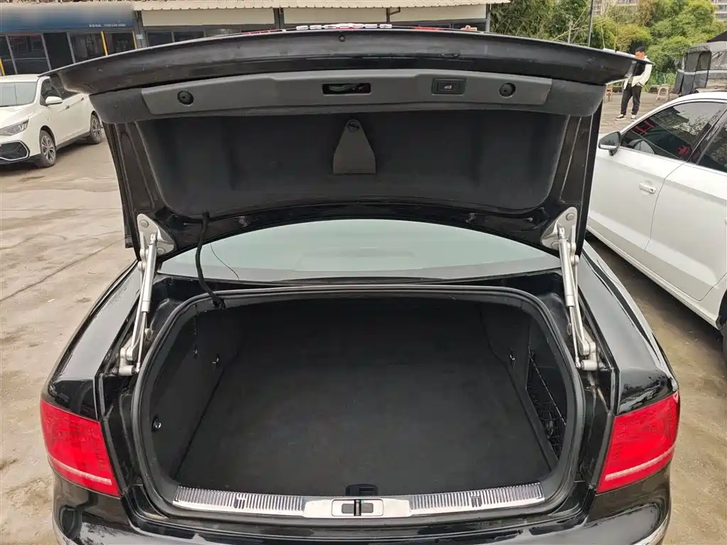 Volkswagen Phaeton 2012 3.0L Elite Custom фото 19