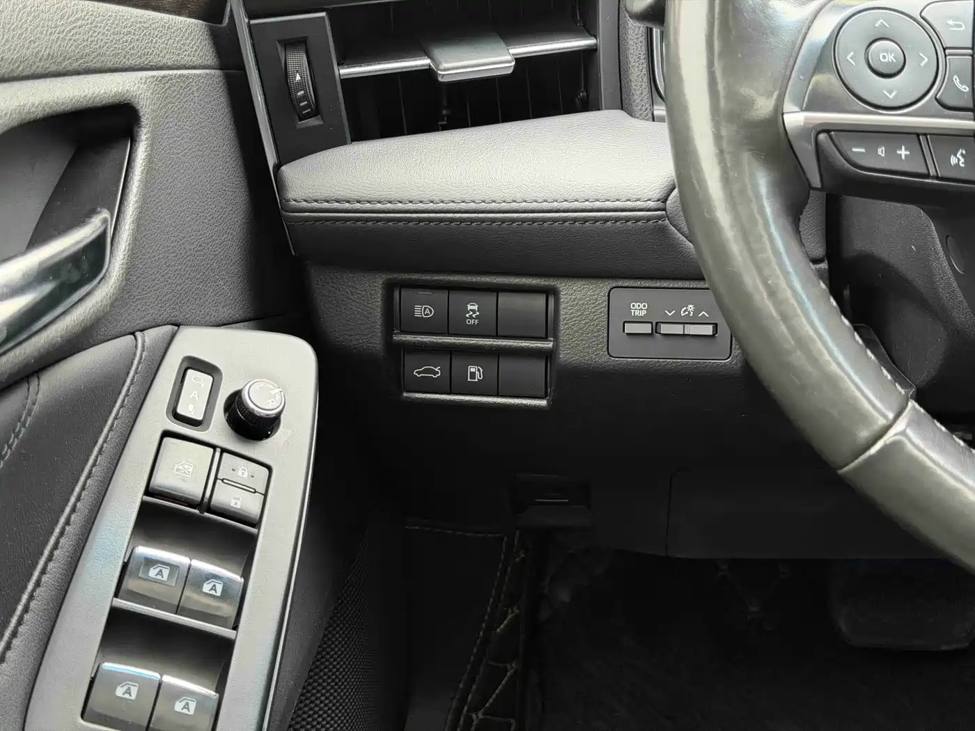 Toyota Avalon 2019 2.0L Luxury Edition (China VI) фото 22