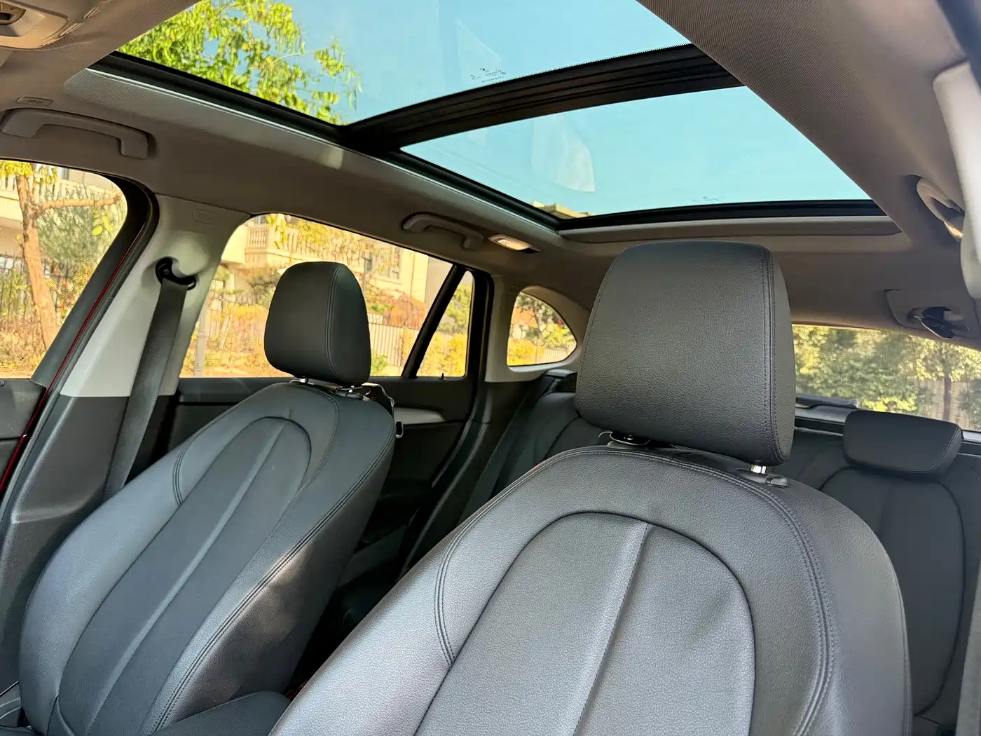 BMW X1 2018 sDrive20Li Leading Model фото 11