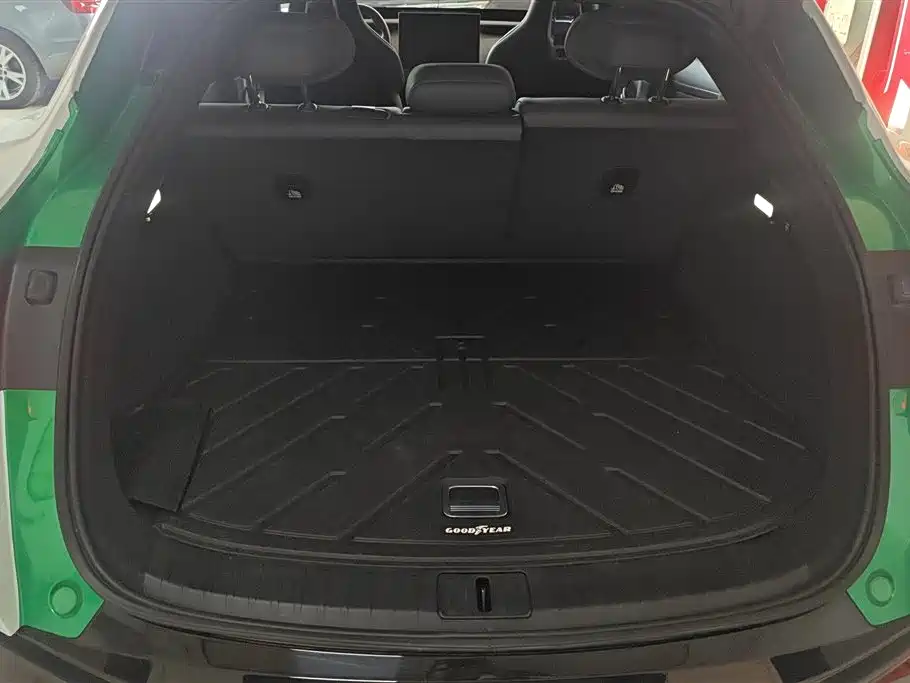 XIAOMI CAR XIAOMI YU7