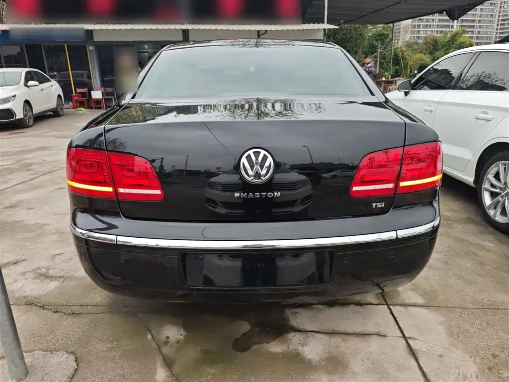 Volkswagen Phaeton 2012 3.0L Elite Custom фото 6