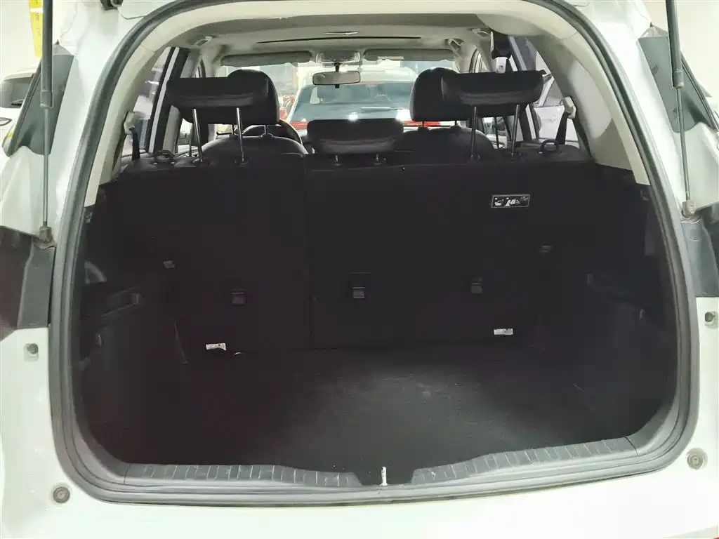 Haval M6 2017 1.5T Manual 2WD Elite фото 15