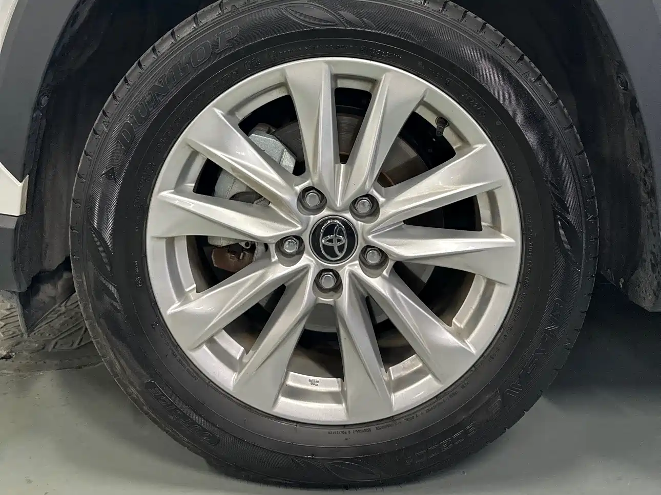 Toyota Corolla Cross 2024 2.0L Smart Hybrid Dual Engine Pioneer Edition фото 10