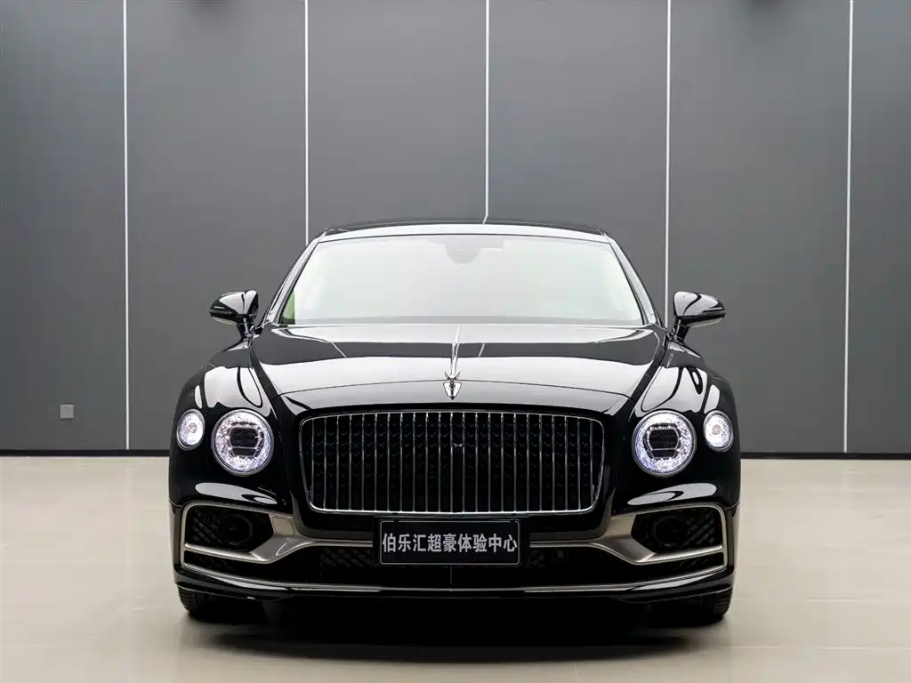 BENTLEY FLYING SPUR PLUG IN HYBRID