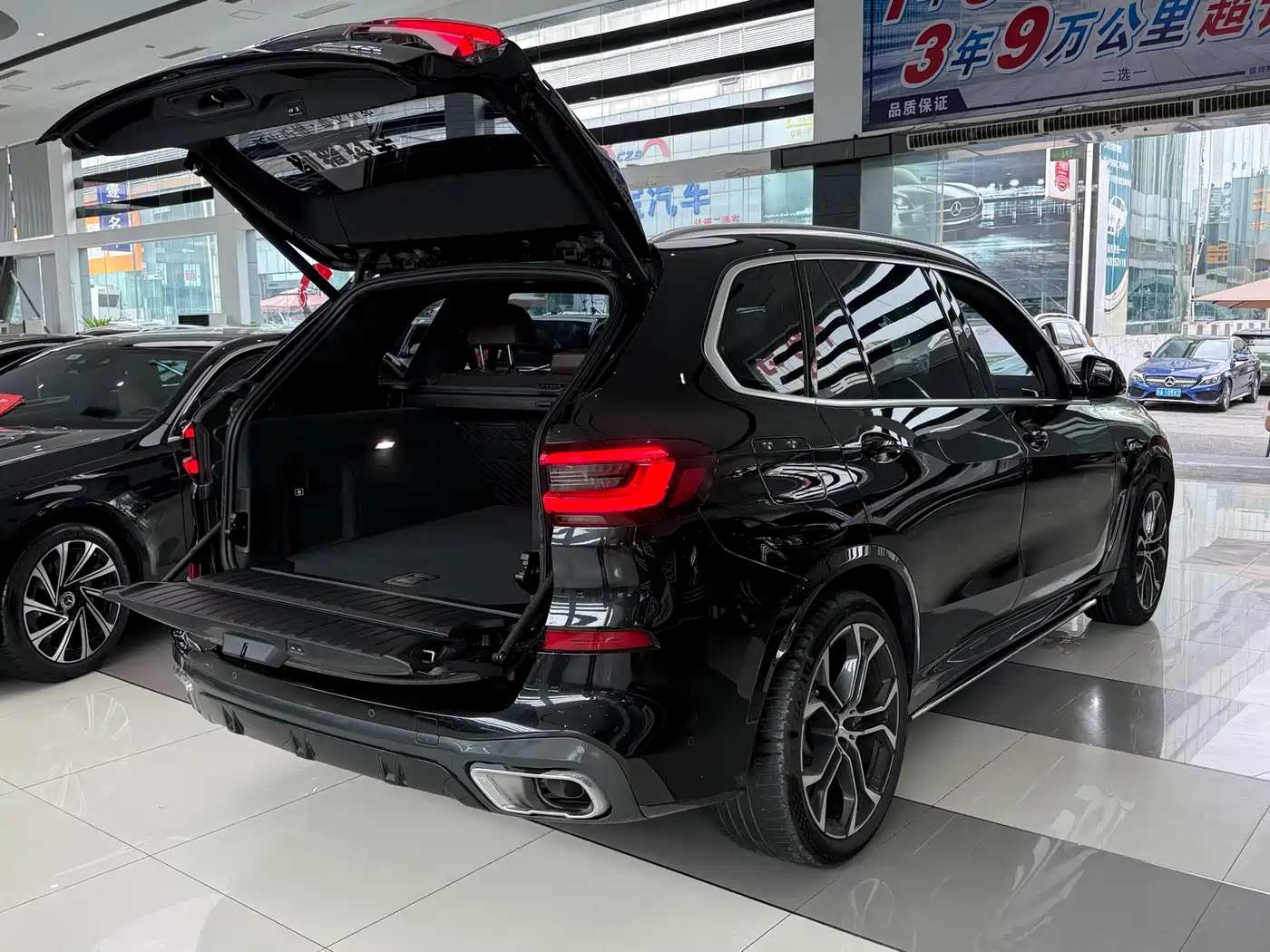 BMW X5 2022 Facelift xDrive 40Li Premium M Sport Package фото 18