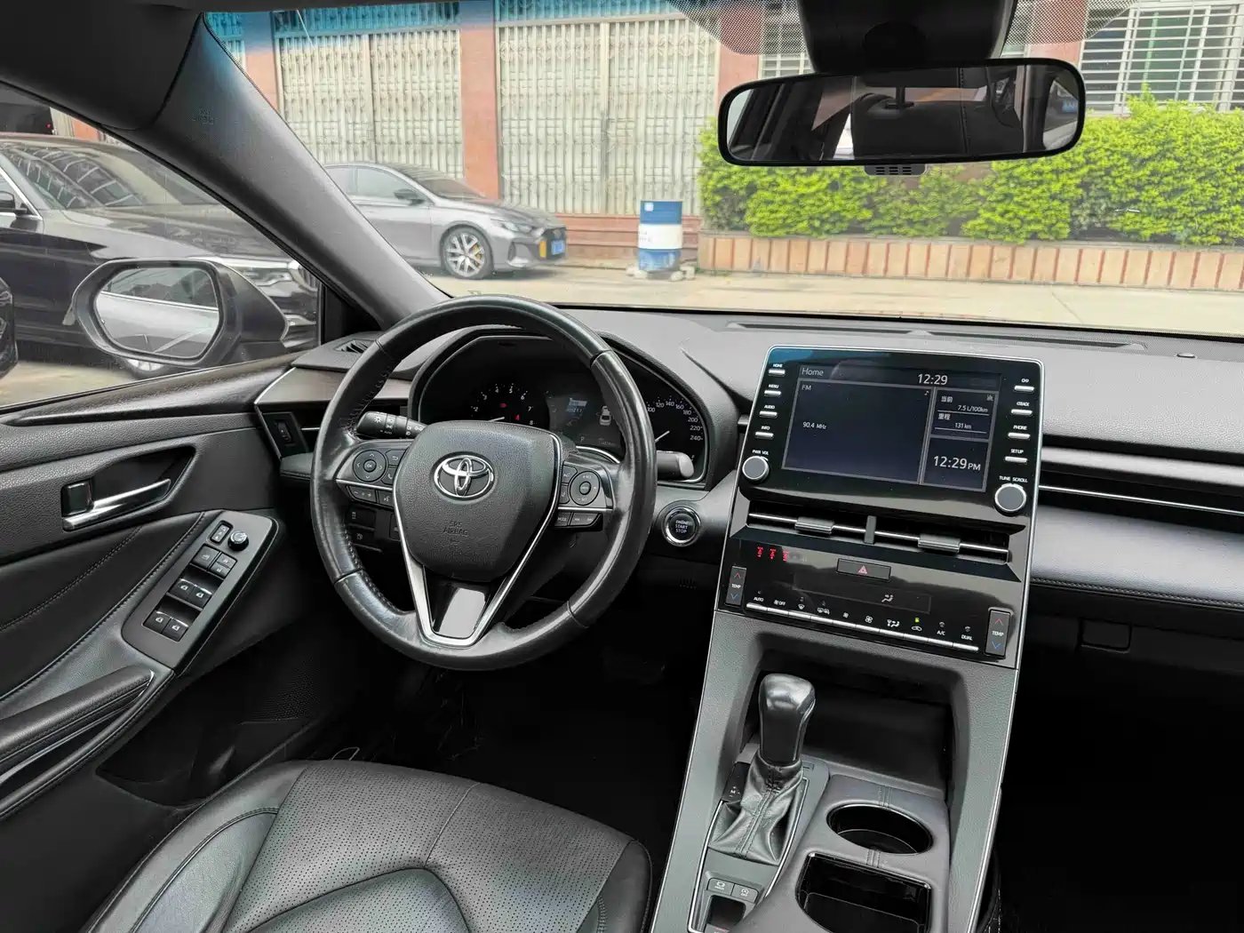 Toyota Avalon 2019 2.0L Luxury Edition (China VI) фото 18