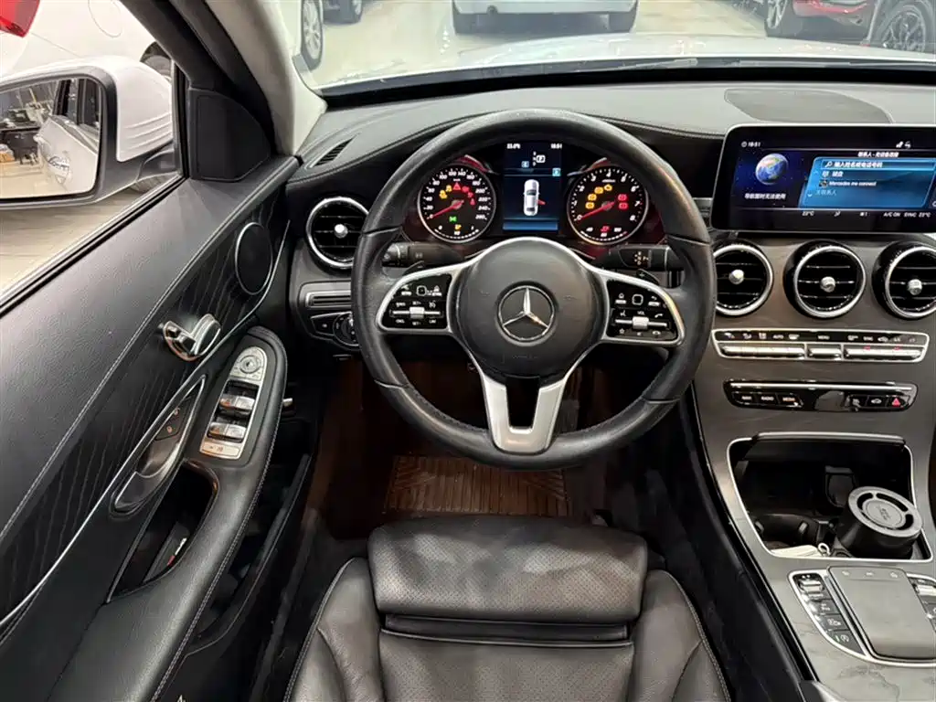 Mercedes-Benz C-Class 2019 C 180 L Fashion Sport Edition фото 3