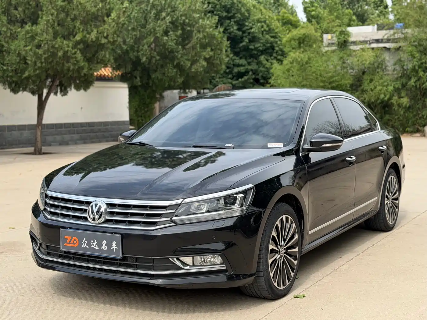 Volkswagen Passat 2017 330TSI DSG Luxury