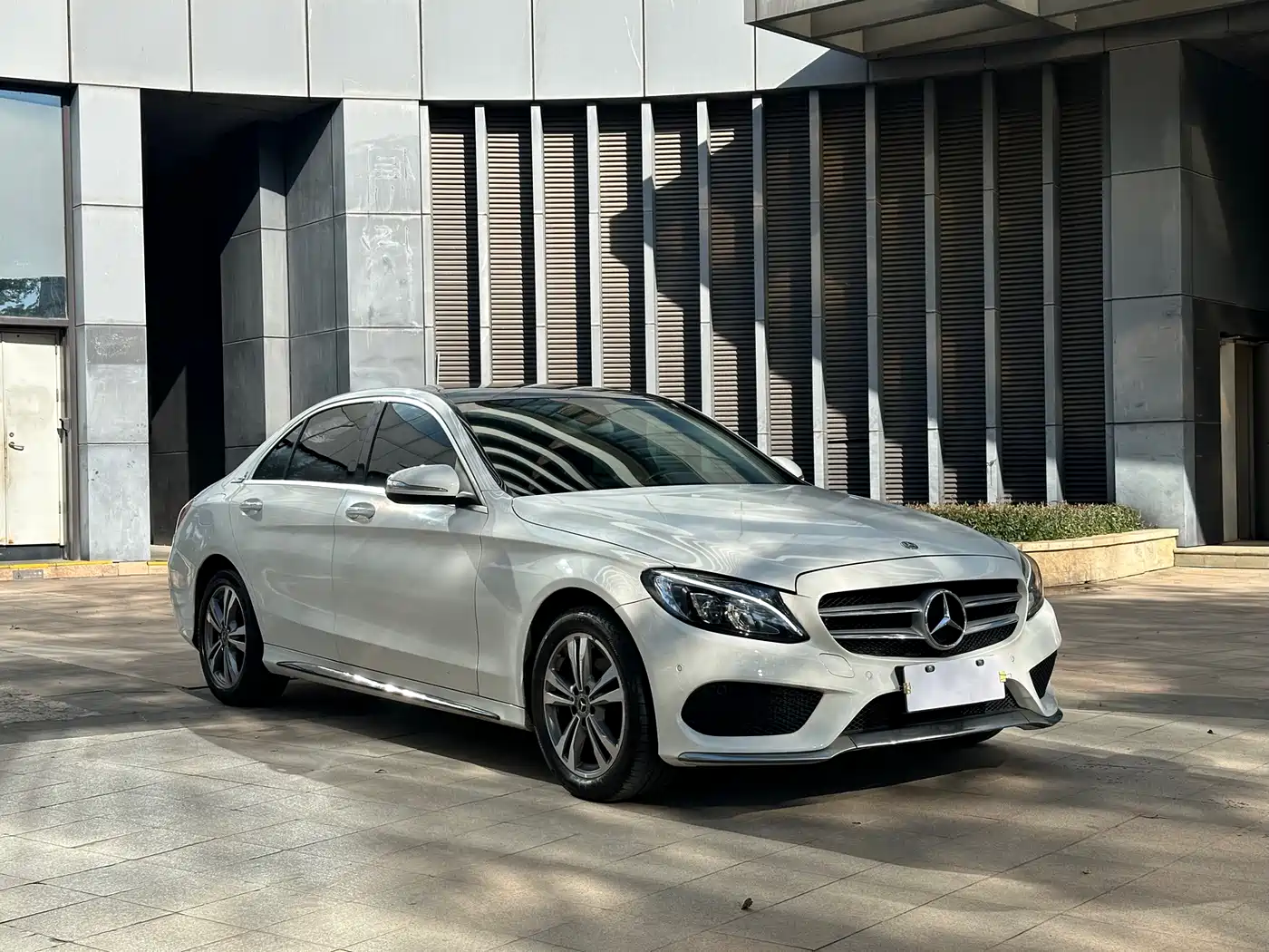 Mercedes-Benz C-Class 2018 C 200 L Sport Edition фото 3