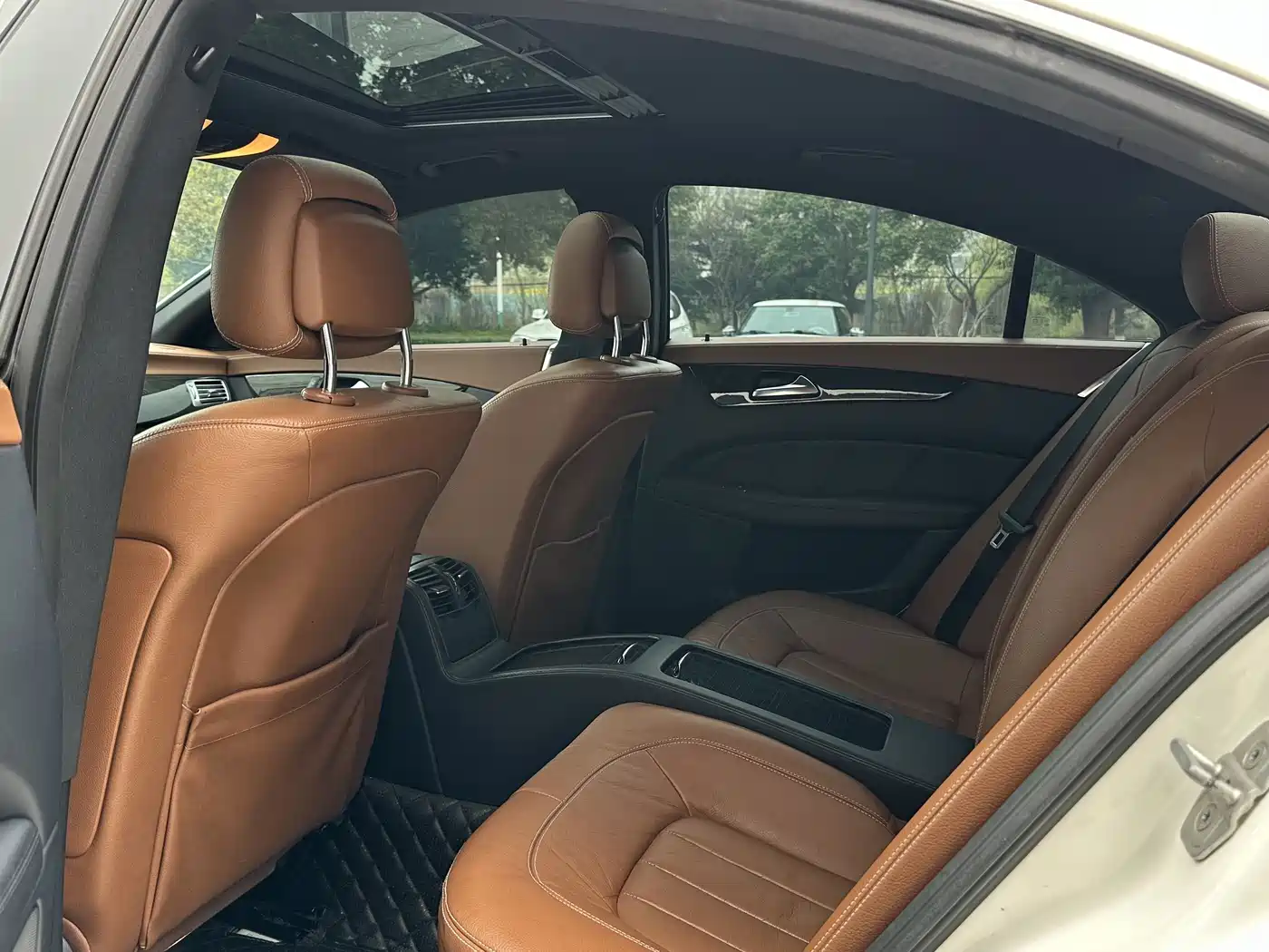 Mercedes-Benz CLS 2015 CLS 260 фото 9