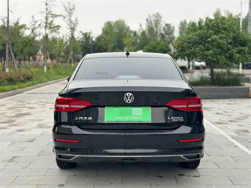 Volkswagen Lavida 2018 1.5L Automatic Comfort Version China V фото 6