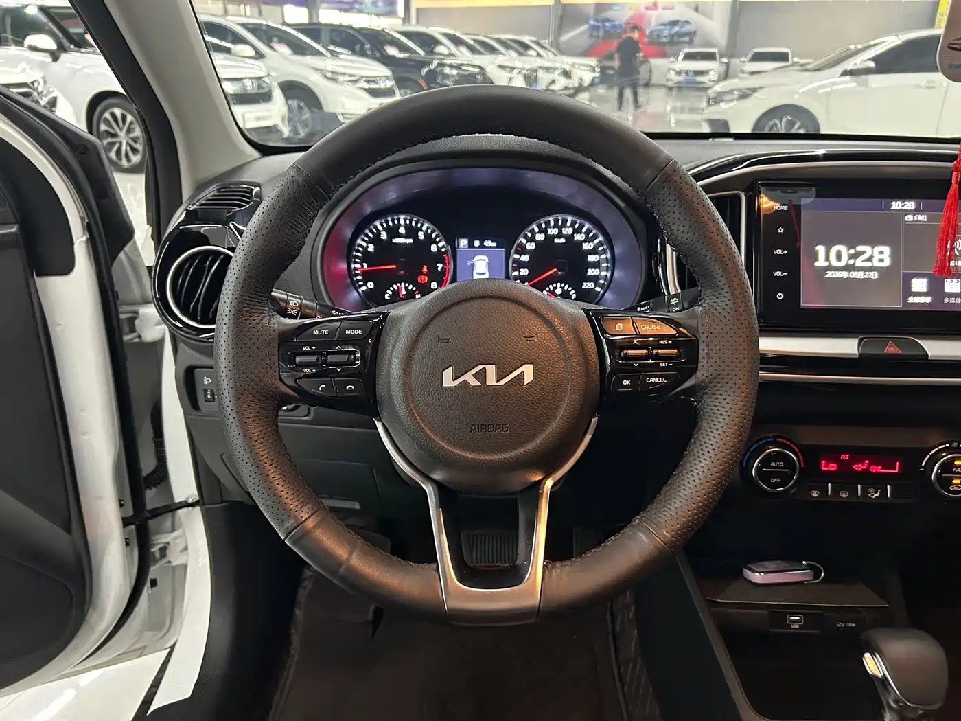Kia KX1 2026 2026 1.4L Sunroof Edition