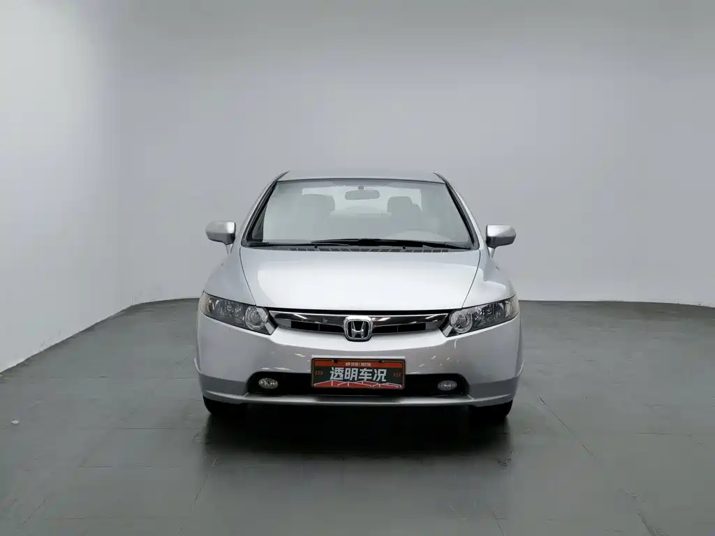 Фото 3 - Honda Civic