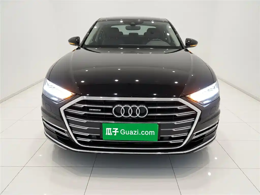 Audi A8 2018 A8L 55 TFSI quattro Launch Premium фото 3