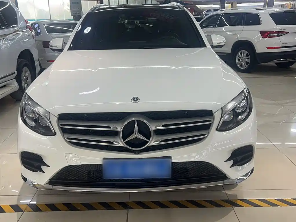 Mercedes-Benz GLC 2018 Facelift GLC 300 4MATIC Dynamic фото 7