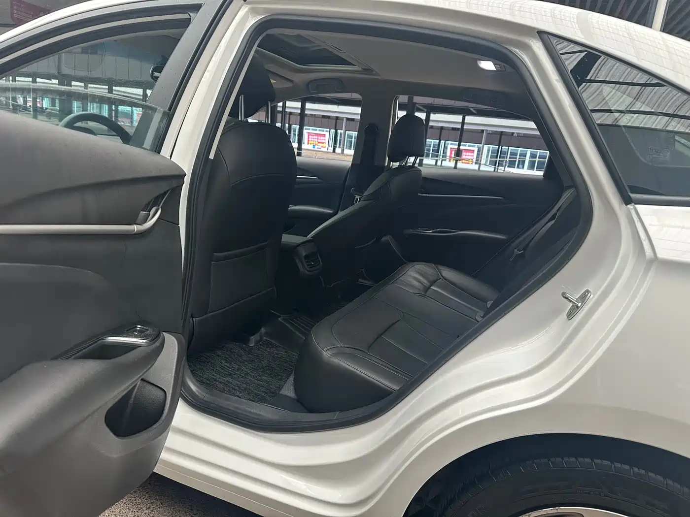Buick Excelle 2019 18T Auto Connected Elite China VI фото 8