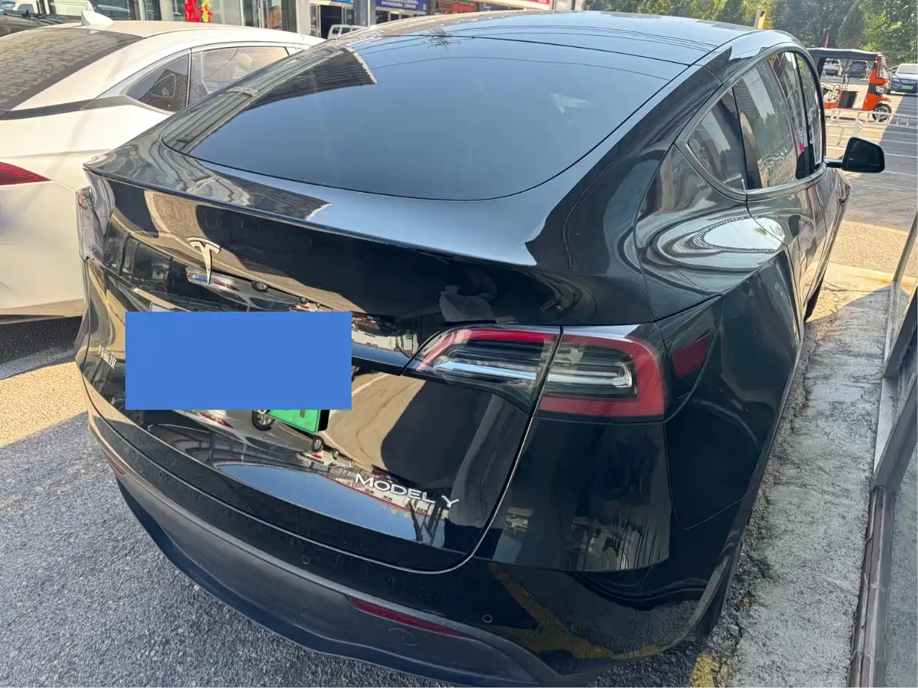 Фото 9 - Tesla Model Y