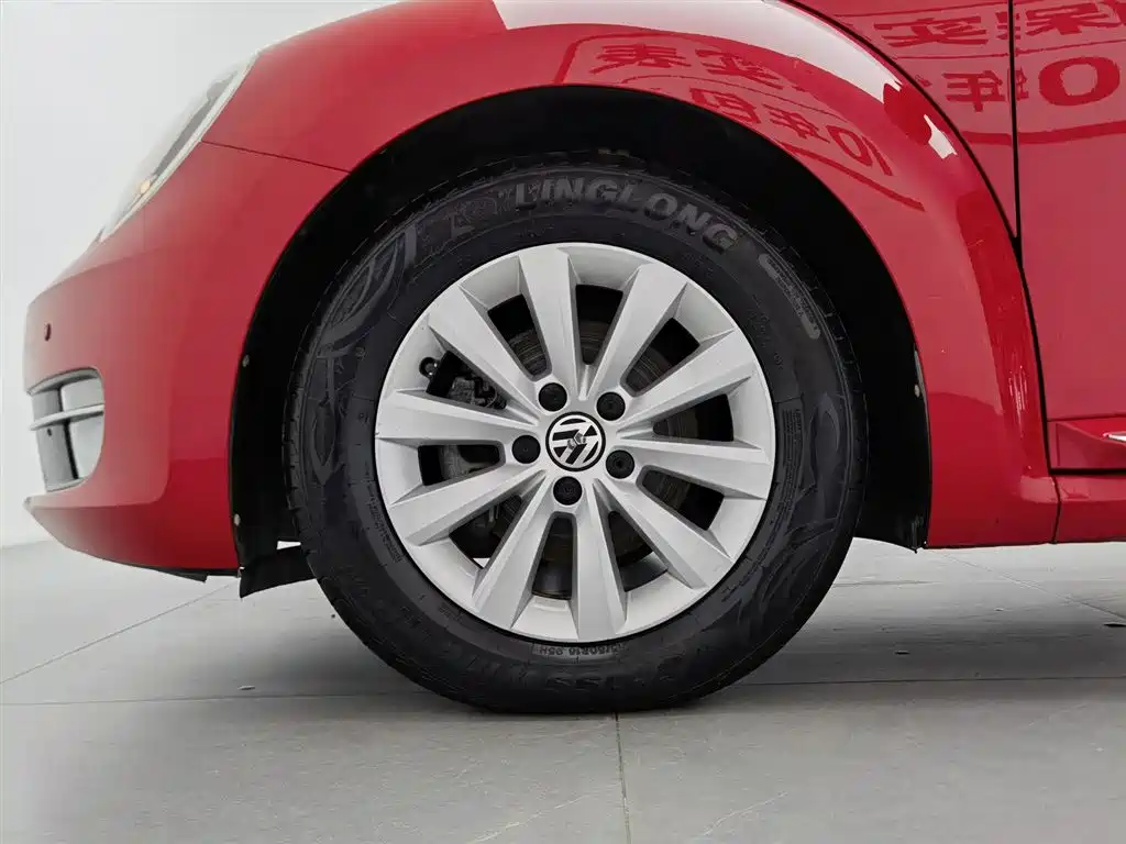 Volkswagen Beetle 2015 180TSI фото 17
