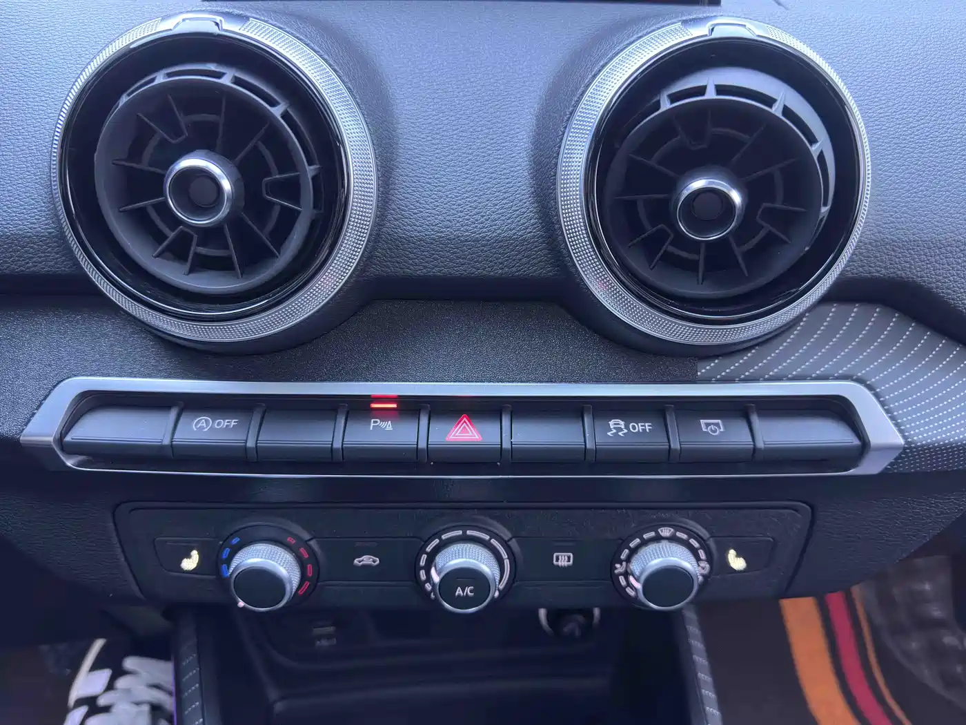 Audi Q2L 2022 35 TFSI Progressive Dynamic фото 16